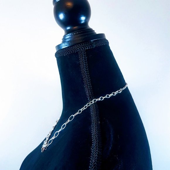 #J4 Silver 9” Triangle Pattern Fashion necklace - Picture 6 of 8